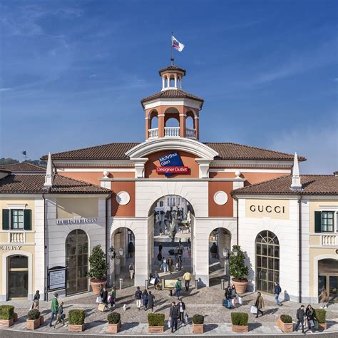 dior serravalle outlet|serravalle outlet milan.